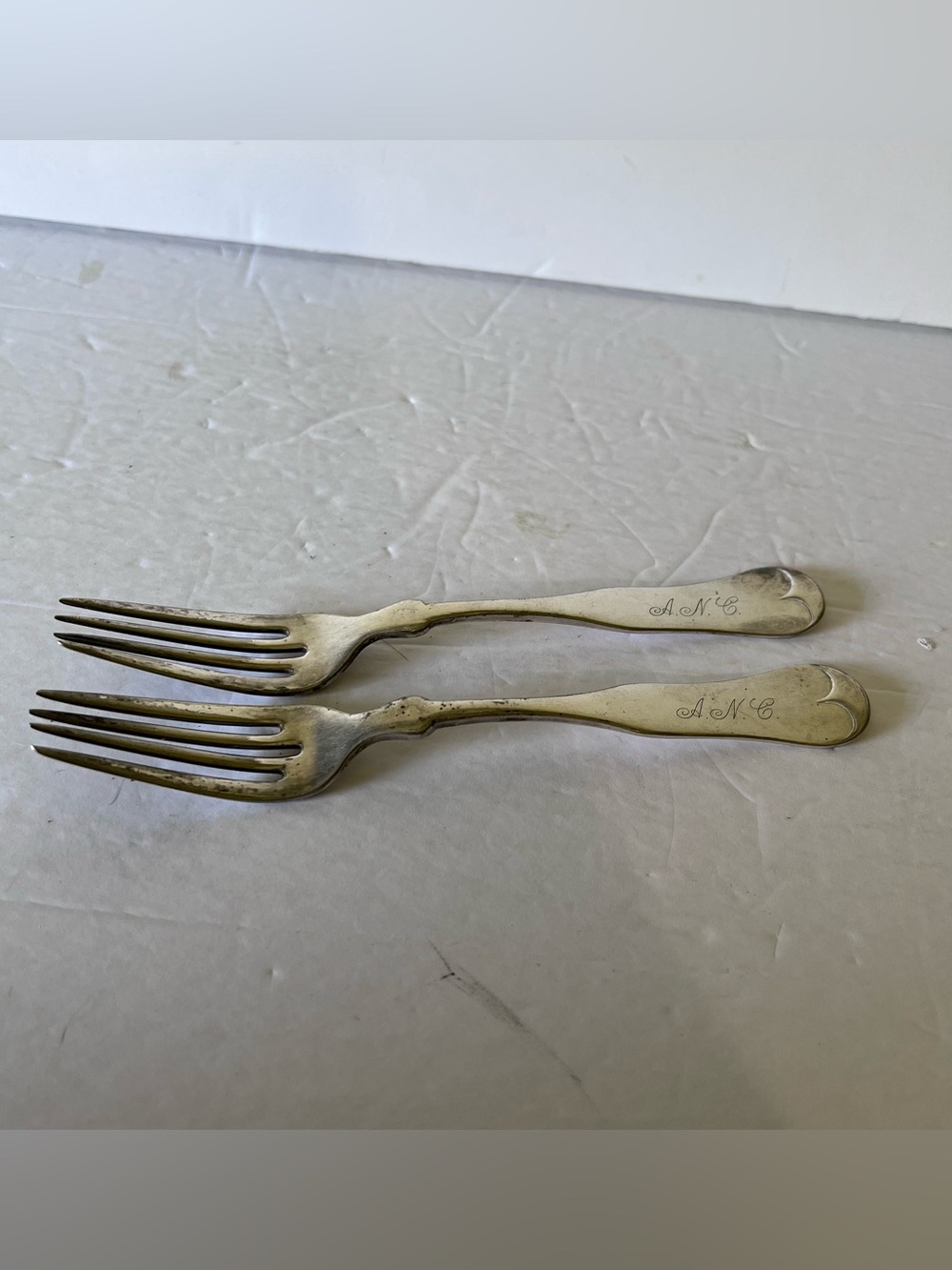 Antique Reed & Barton Quad Player Fiddle Pattern 2 Dinner Forks 7.5” Monogrammed